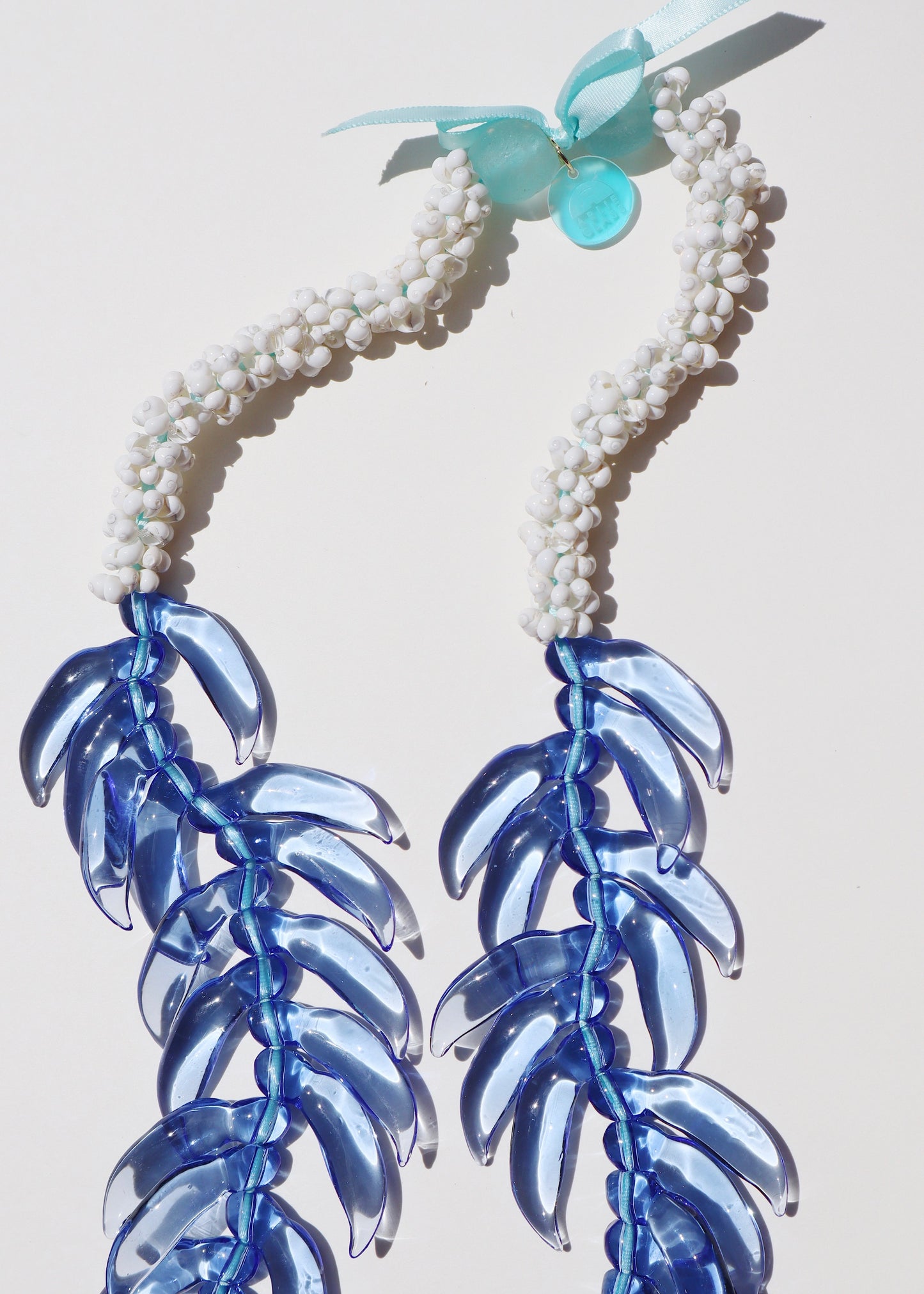 Blue Jade Mongo Shell Lei with 50 Glass Buds