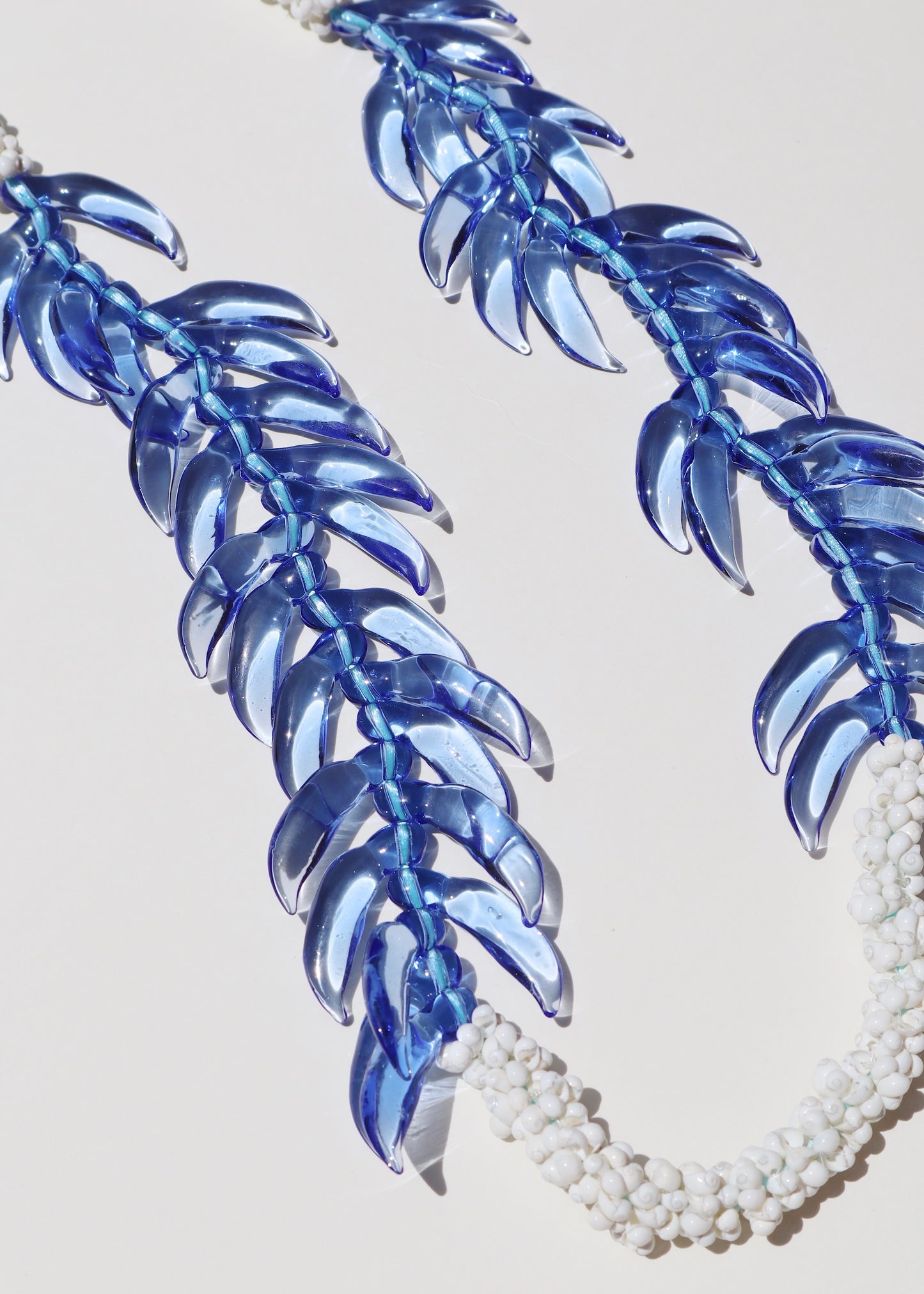 Blue Jade Mongo Shell Lei with 50 Glass Buds