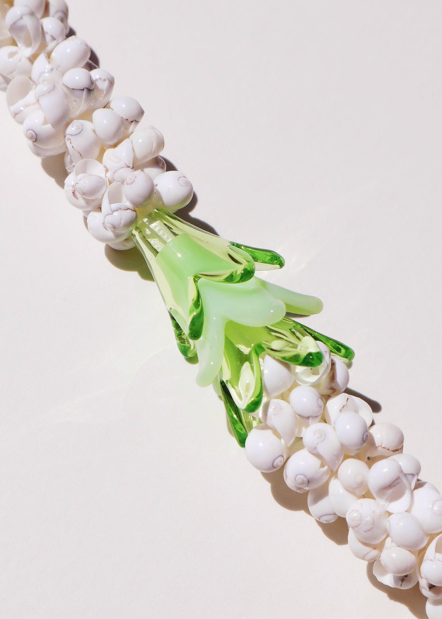 50% OFF - Pakalana Mongo Shell Lei with 3 Glass Pua