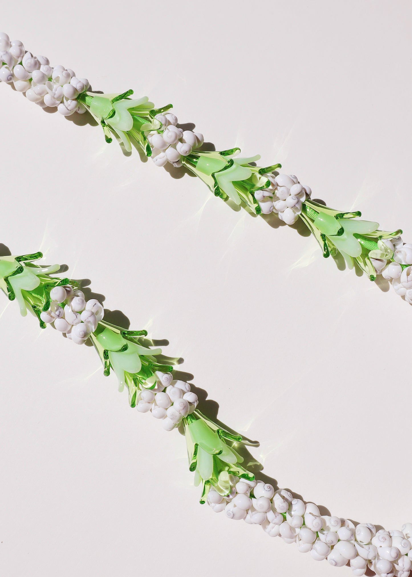 50% OFF - Pakalana Mongo Shell Lei with 18 Glass Pua