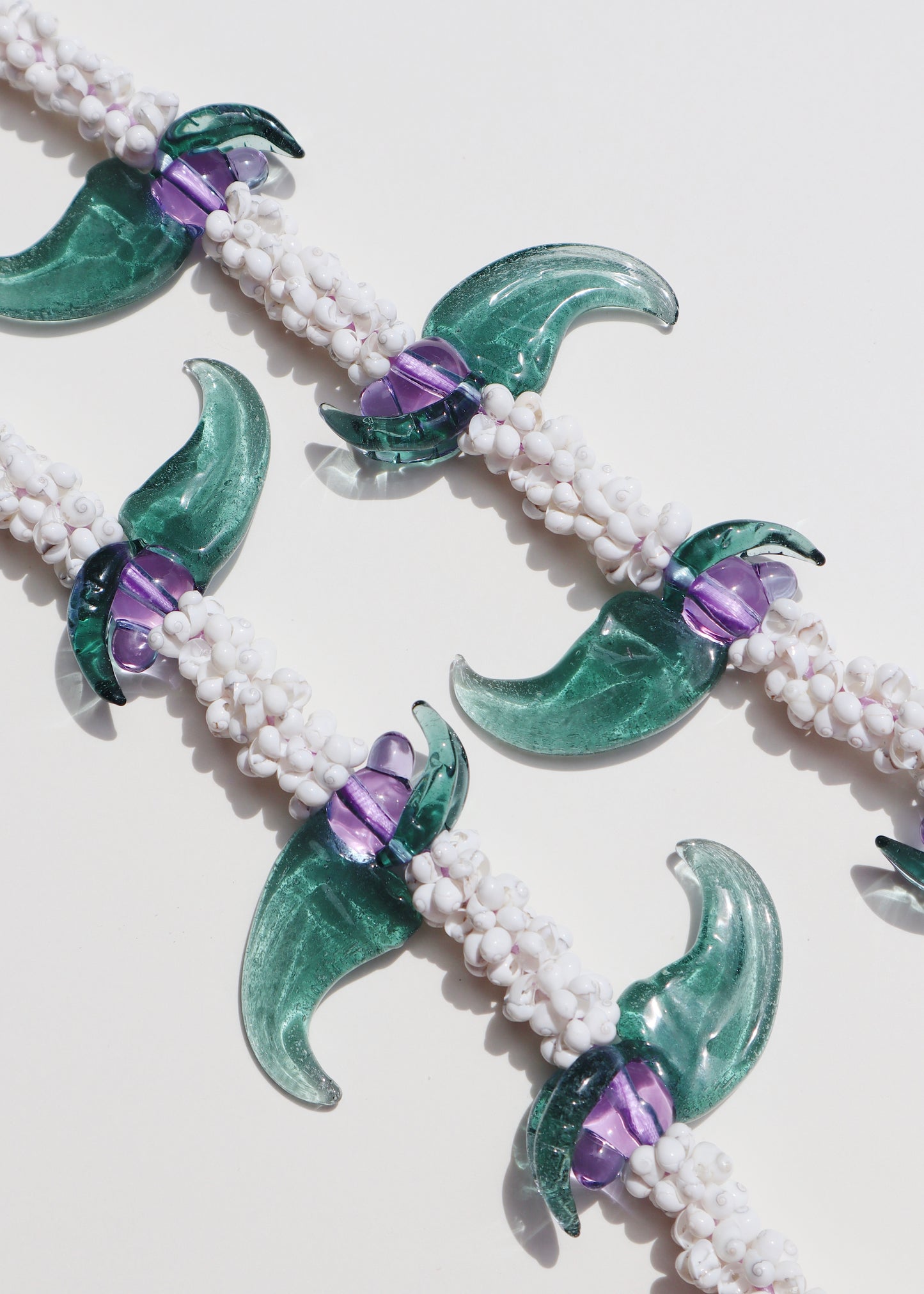 LIMITED EDITION COLOR ~ Blue Jade Mongo Shell Lei with 8 Pua