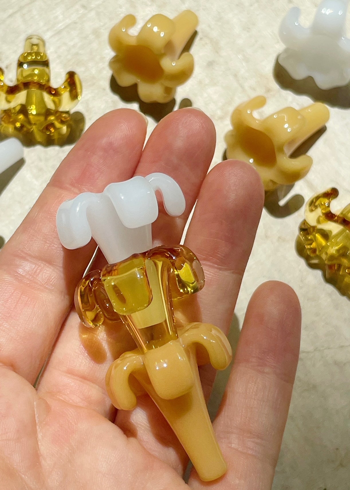 Single Puakenikeni Flowers ~ Regular, Lei Size