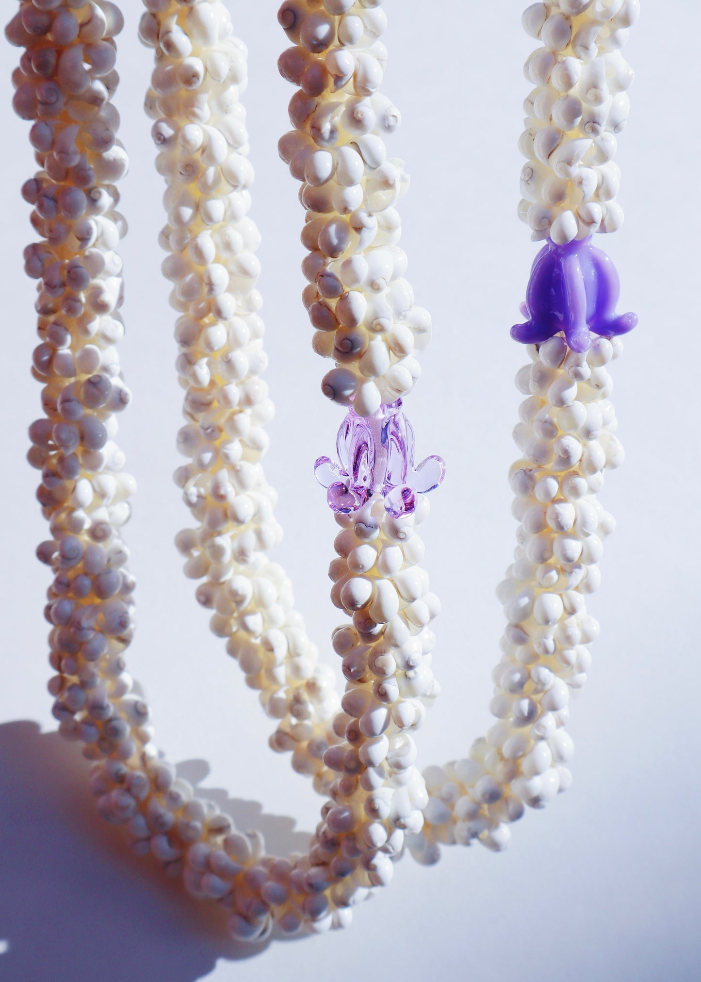 Crown Flower Mongo Shell Lei with 1 Glass Pua