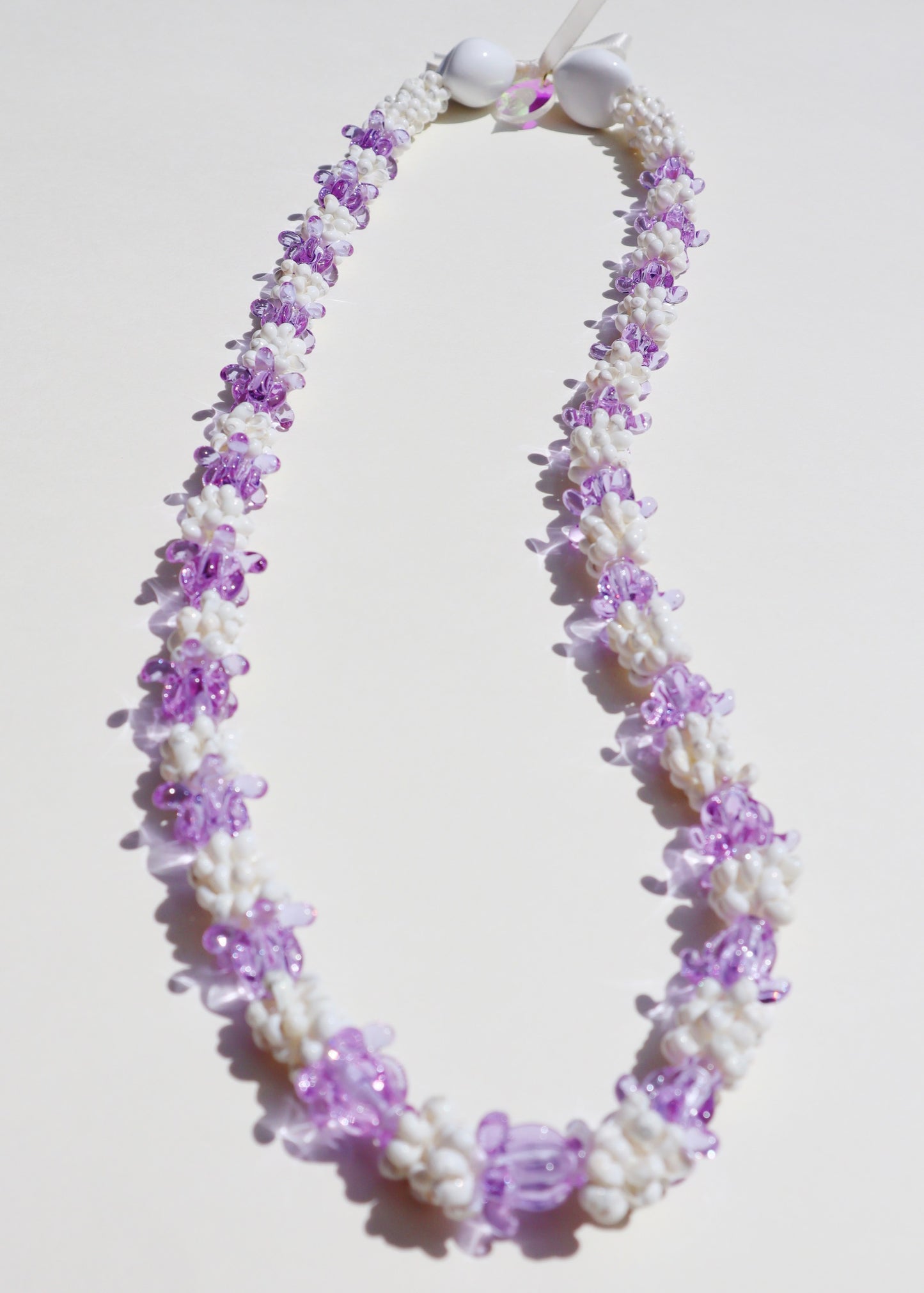 Perfectly Imperfect 40% OFF - Glass Crown Flower Mongo Shell Lei with 23 Pua