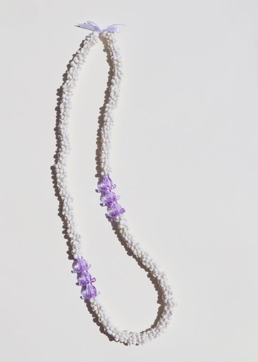 Glass Crown Flower Mongo Shell Lei with 6 Pua