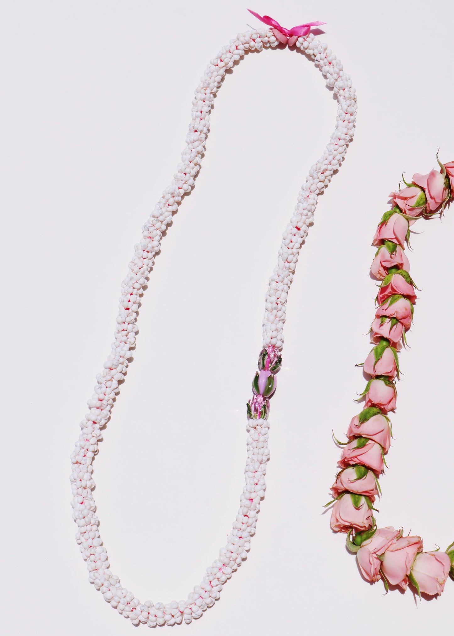 Lokelani Rose Mongo Shell Lei with 3 Glass Pua