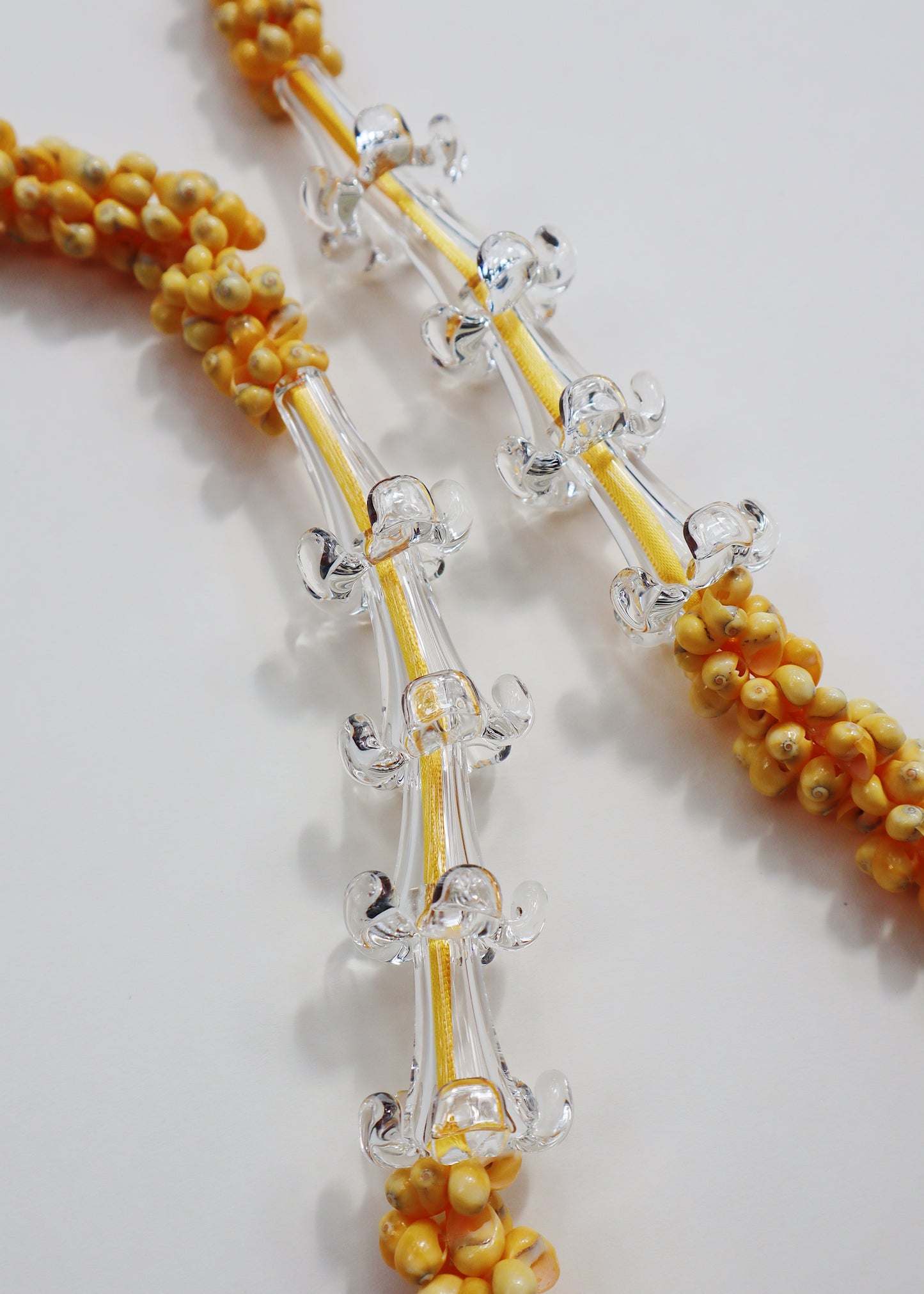 Perfectly Imperfect 40% OFF - Clear Glass Puakenikeni Mongo Shell Lei with 8 Pua
