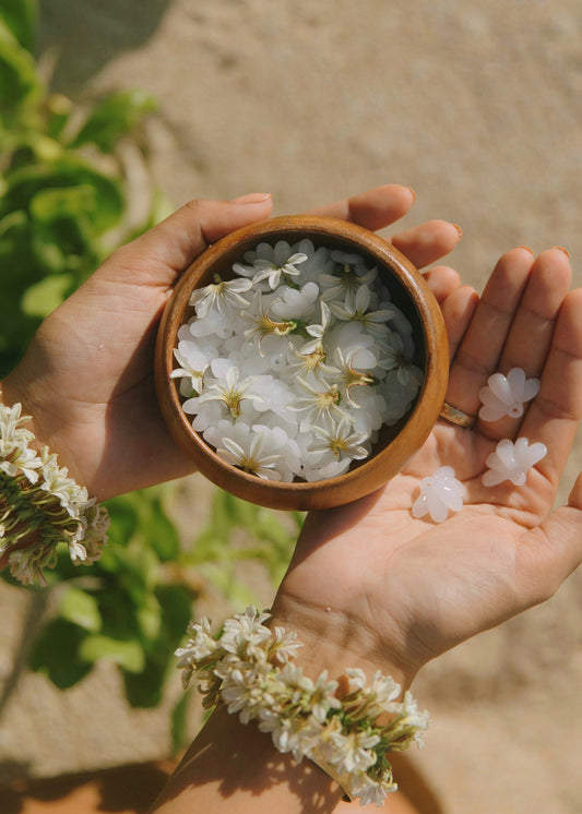 Single Naupaka Flowers