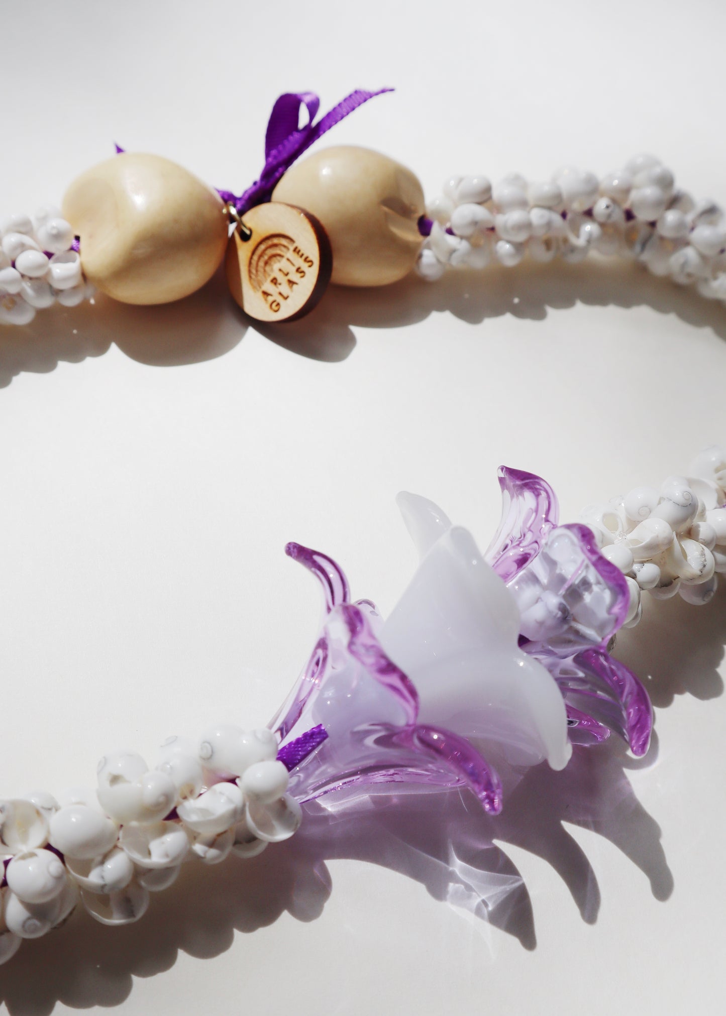 Perfectly Imperfect 40% OFF - Glass Pua Melia Plumeria Mongo Shell Lei with 6 Pua