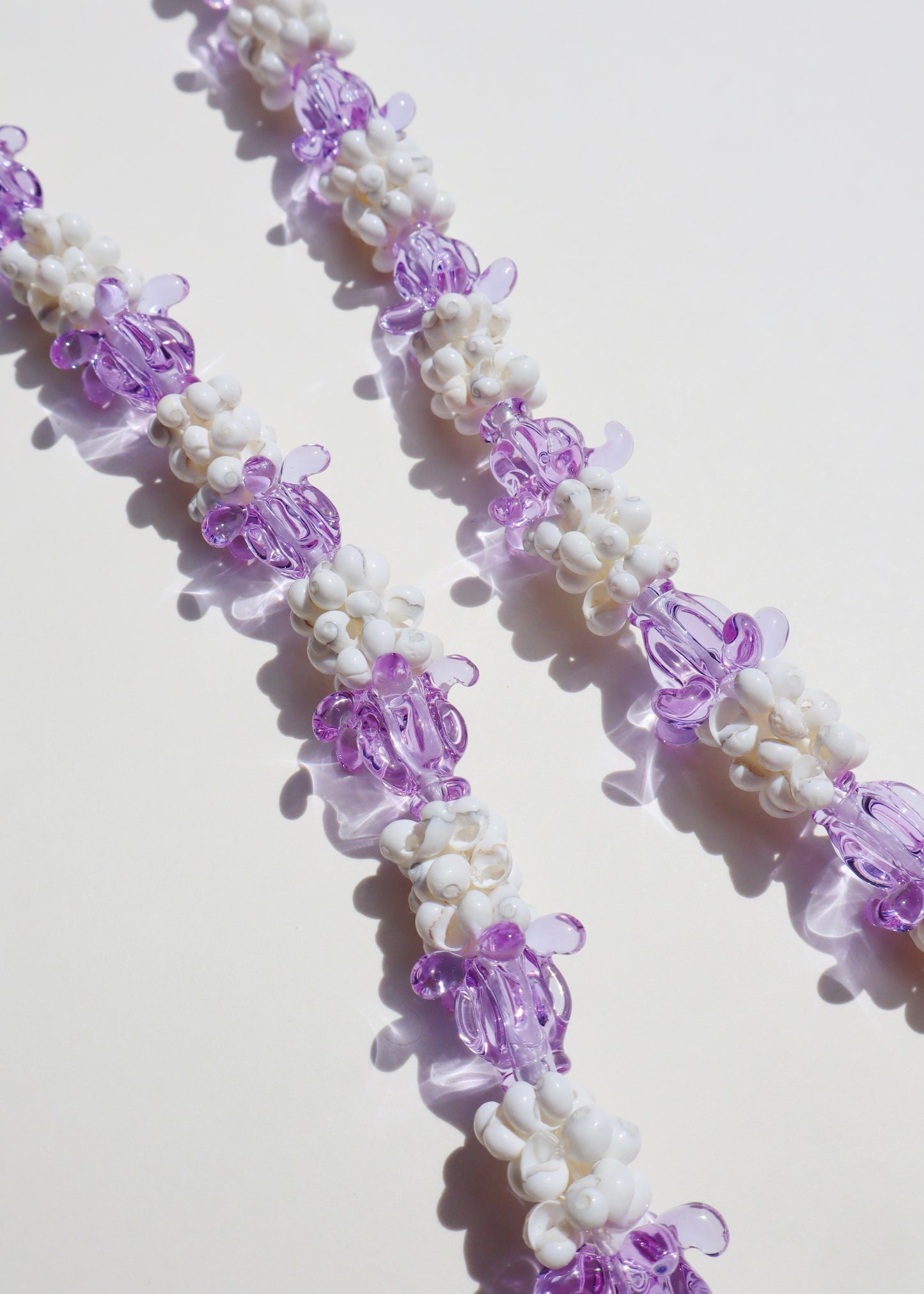 Perfectly Imperfect 40% OFF - Glass Crown Flower Mongo Shell Lei with 23 Pua