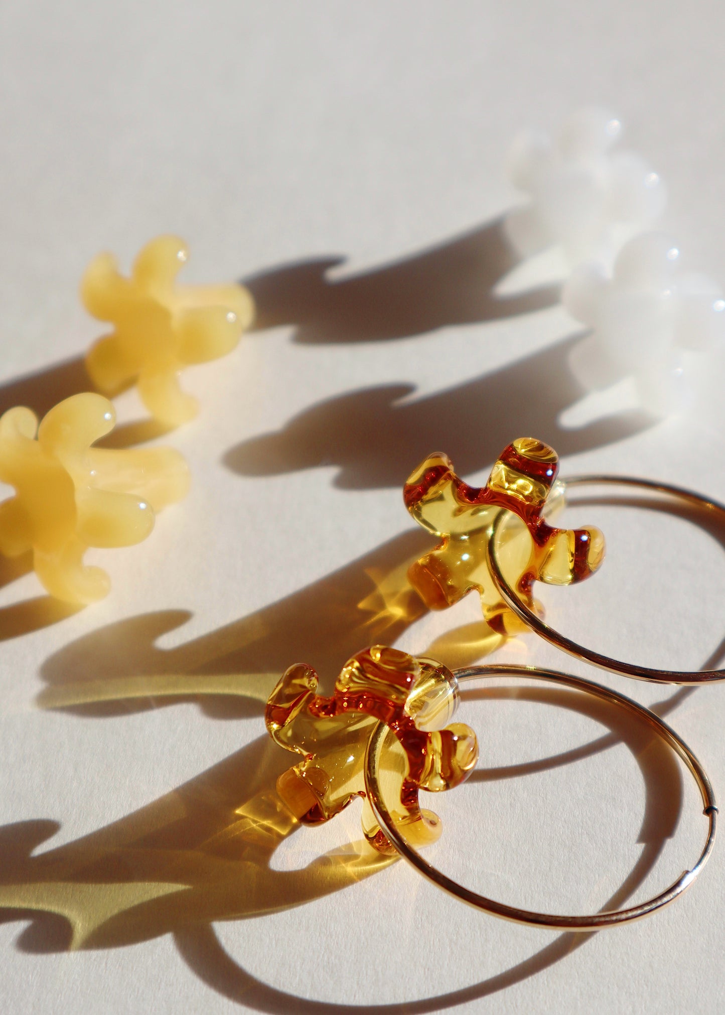 Interchangeable Puakenikeni Flower Hoop Earrings Gift Set