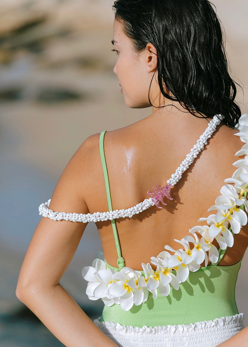 Pua Melia Plumeria Mongo Shell Lei with 3 Pua