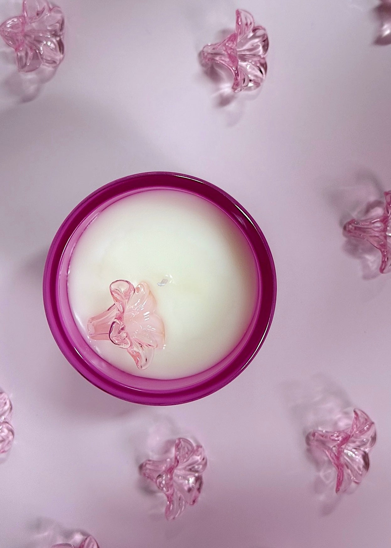 Jules & Gem X Arlie Glass - 7oz Candle Plumeria
