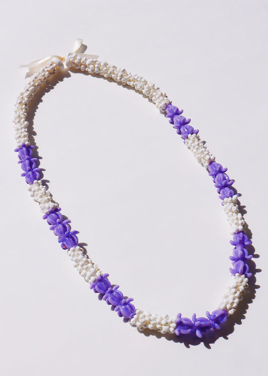 Crown Flower Lei with 21 Glass Pua